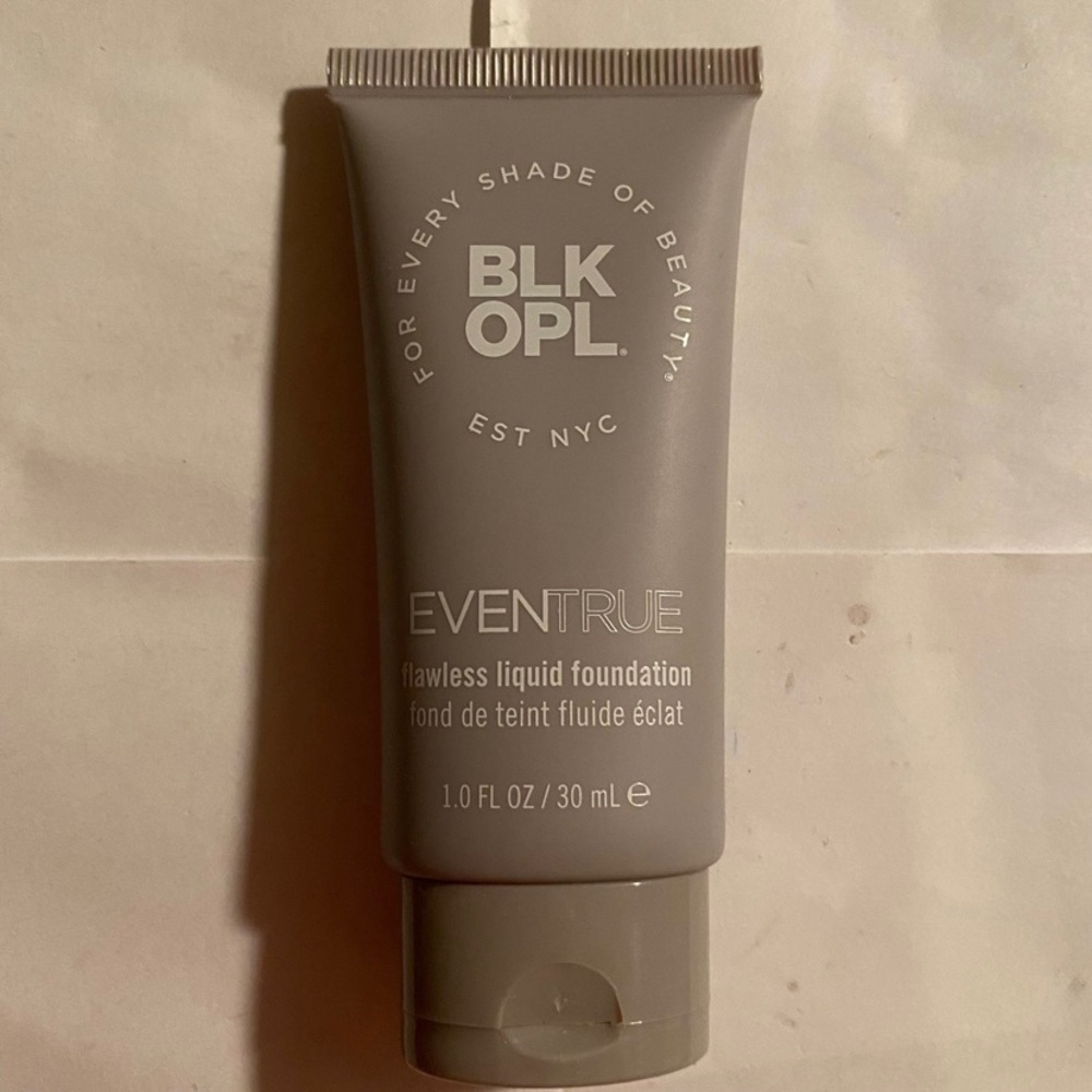 Black Opal Eventrue Flawless Liquid Foundation Shade 420 Nutmeg 1 oz